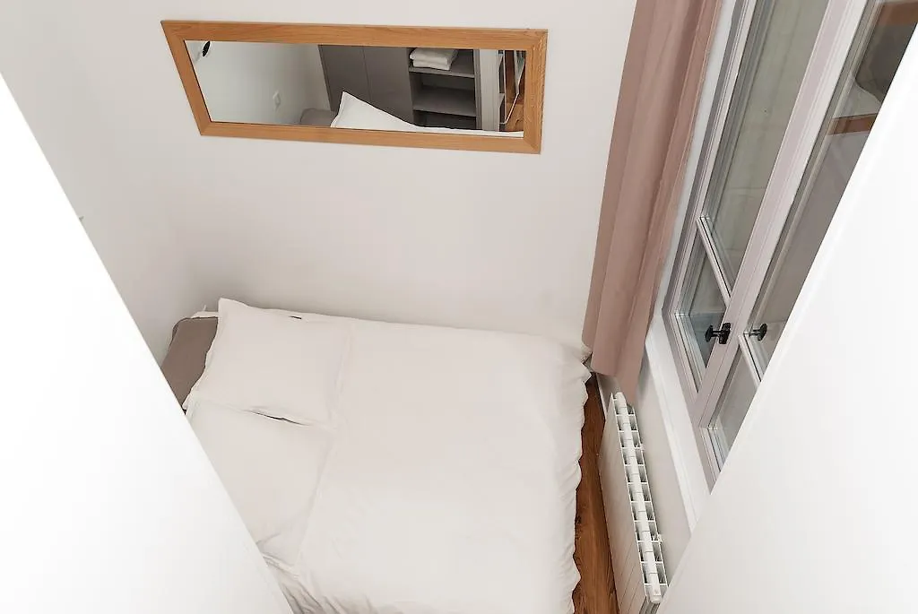 Petit Marais Apartment