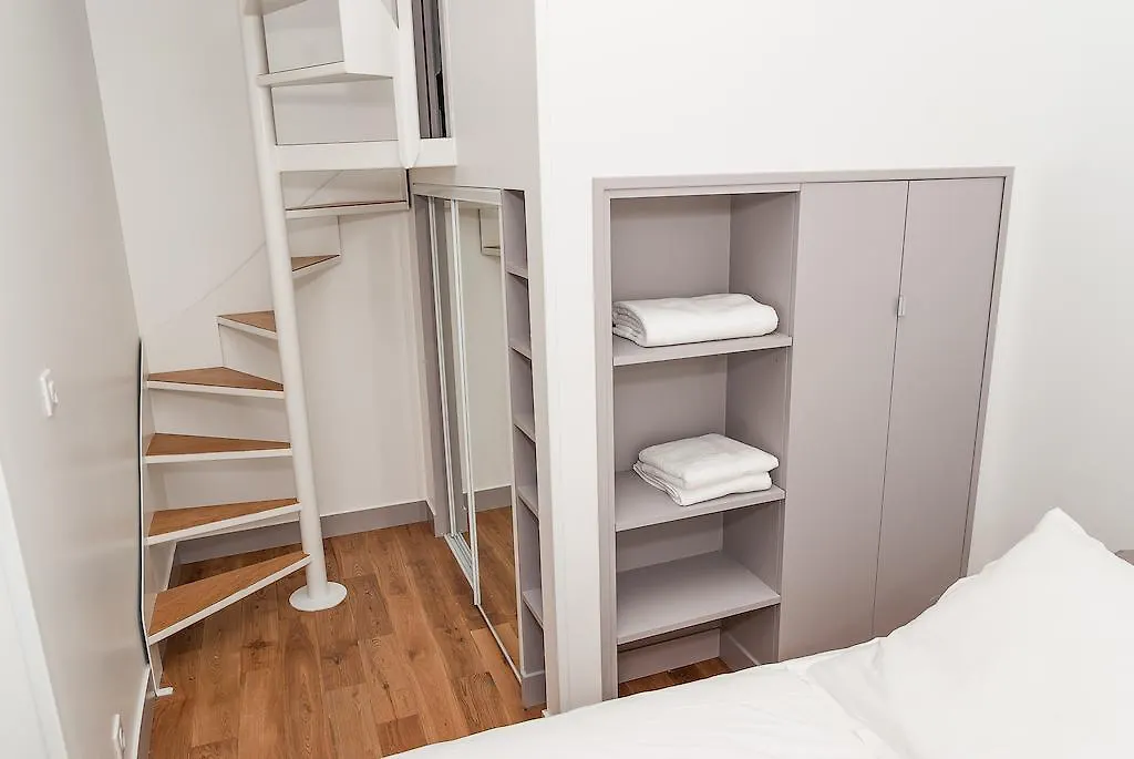 Apartment Petit Marais